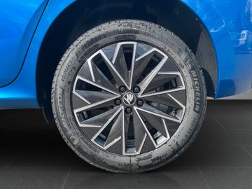 Skoda Kamiq 1.0 TSI DSG Tour *SHZ*KLIMA*KESSY*MATRIX