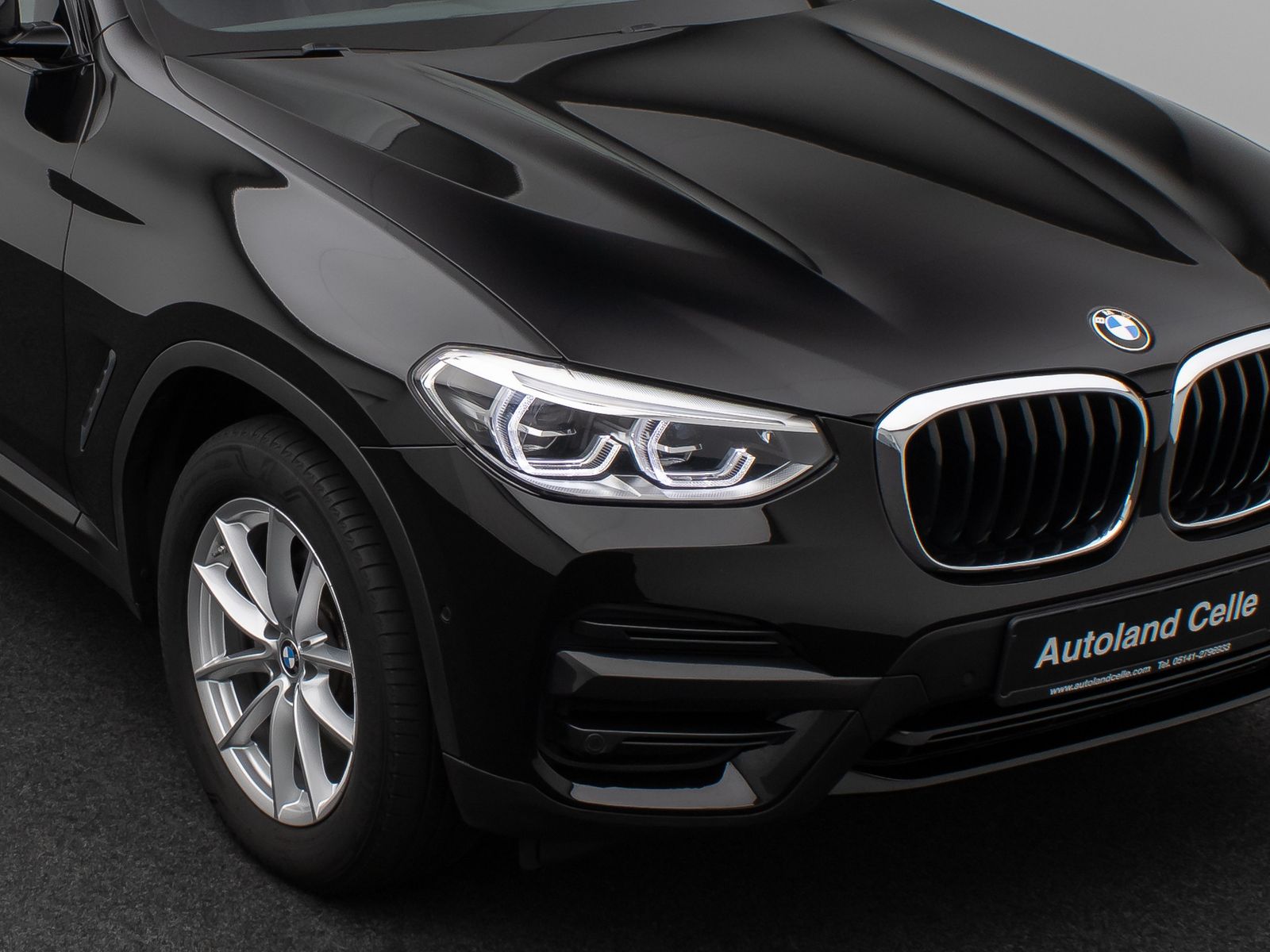 Fahrzeugabbildung BMW X3 xD20d Kamera HUD DAB H/K Leder Sport 18Zoll