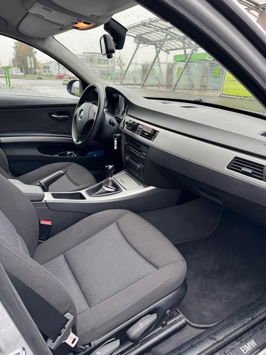 BMW 120 2005 — photo 11