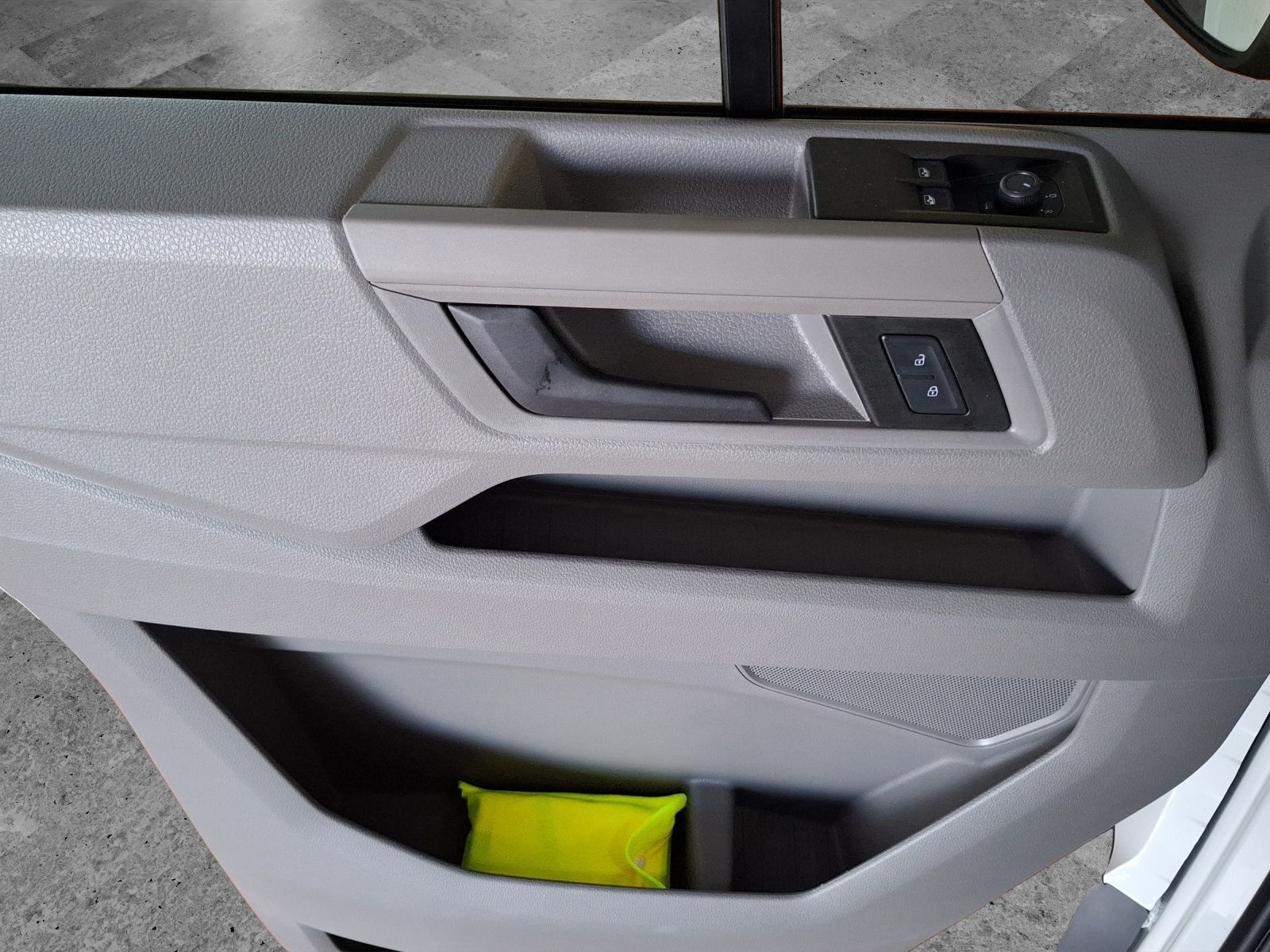 Fahrzeugabbildung Volkswagen Crafter Kasten 35 LR HD Klima DAB GRA RFK