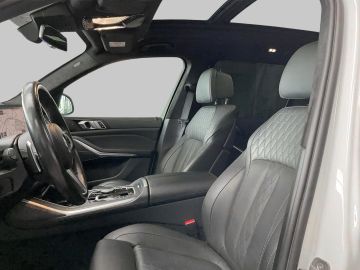 BMW X7 - 9