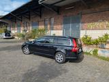 Volvo V70 DRIVe Kinetic Kinetic - Volvo V70 Kinetic mit Diesel-Antrieb