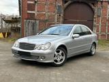 Mercedes-Benz C 280 ELEGANCE SHZ/TEMP/PDC/NAVI - Mercedes-Benz C 280 aus 2006