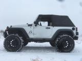 Jeep JK Monster 3,8 V6 Florida-Import - Jeep Wrangler mit Benzin-Antrieb: Geländewagen, 3.8