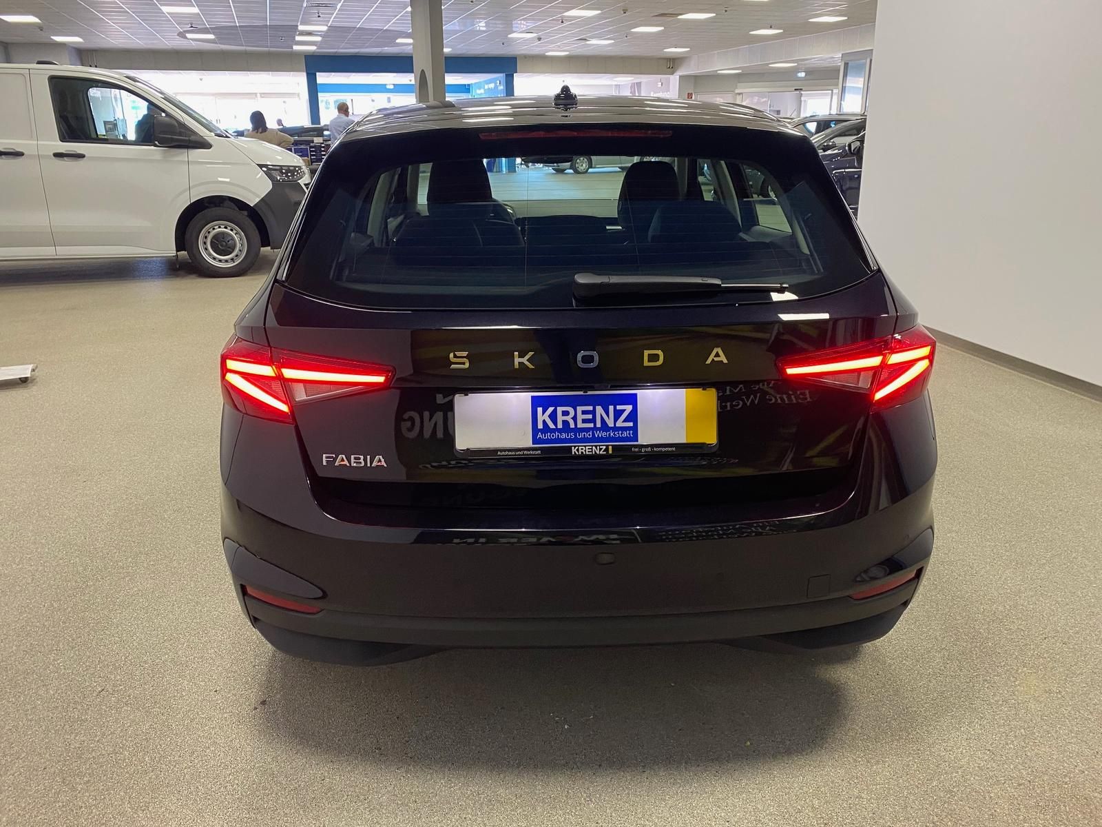 Fahrzeugabbildung SKODA Fabia 1.0 TSI DSG Selection APP+RFK+KLIMA+GA2031