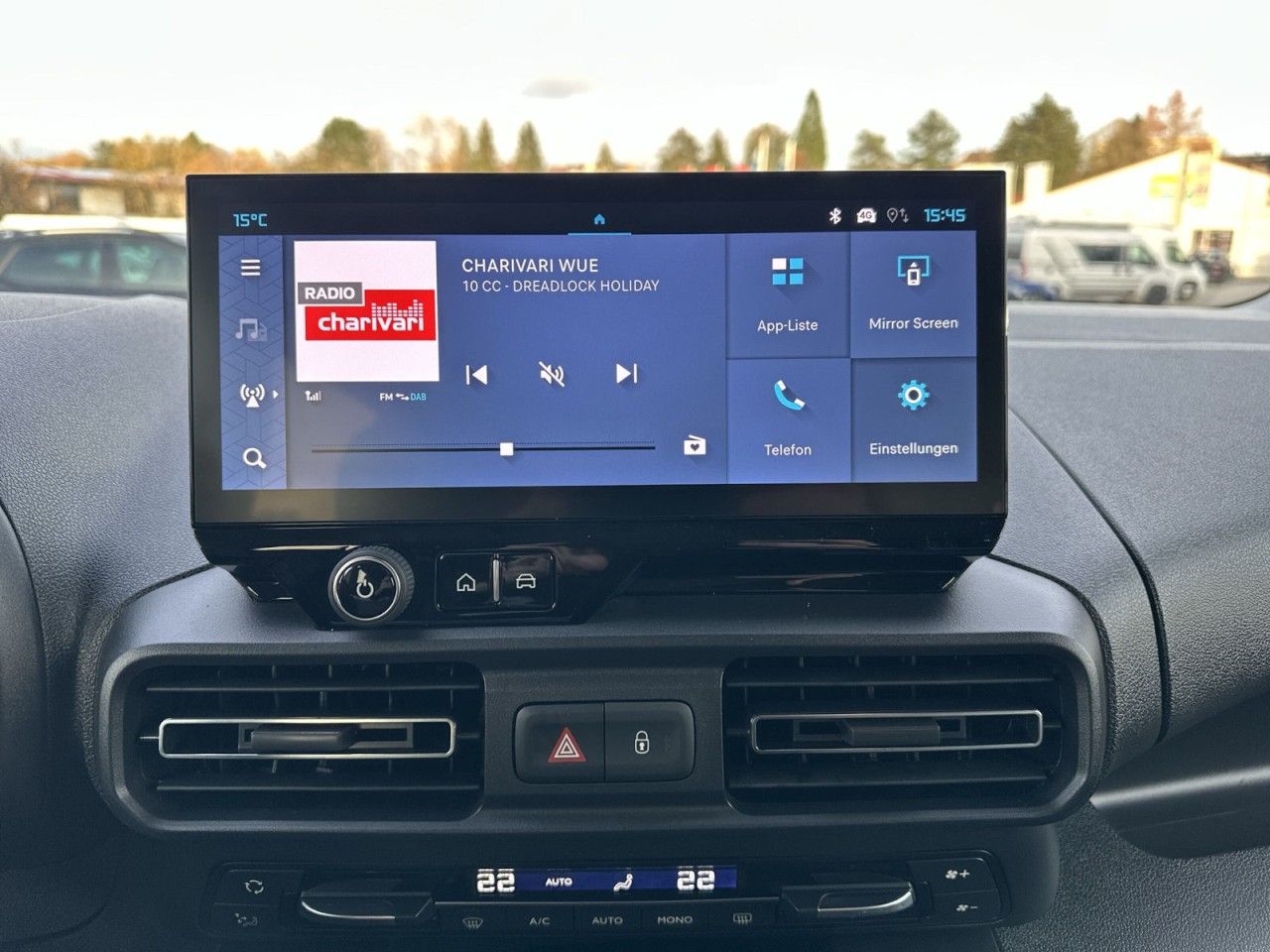 Fahrzeugabbildung Citroën Berlingo MPV XL Diesel 100 Plus
