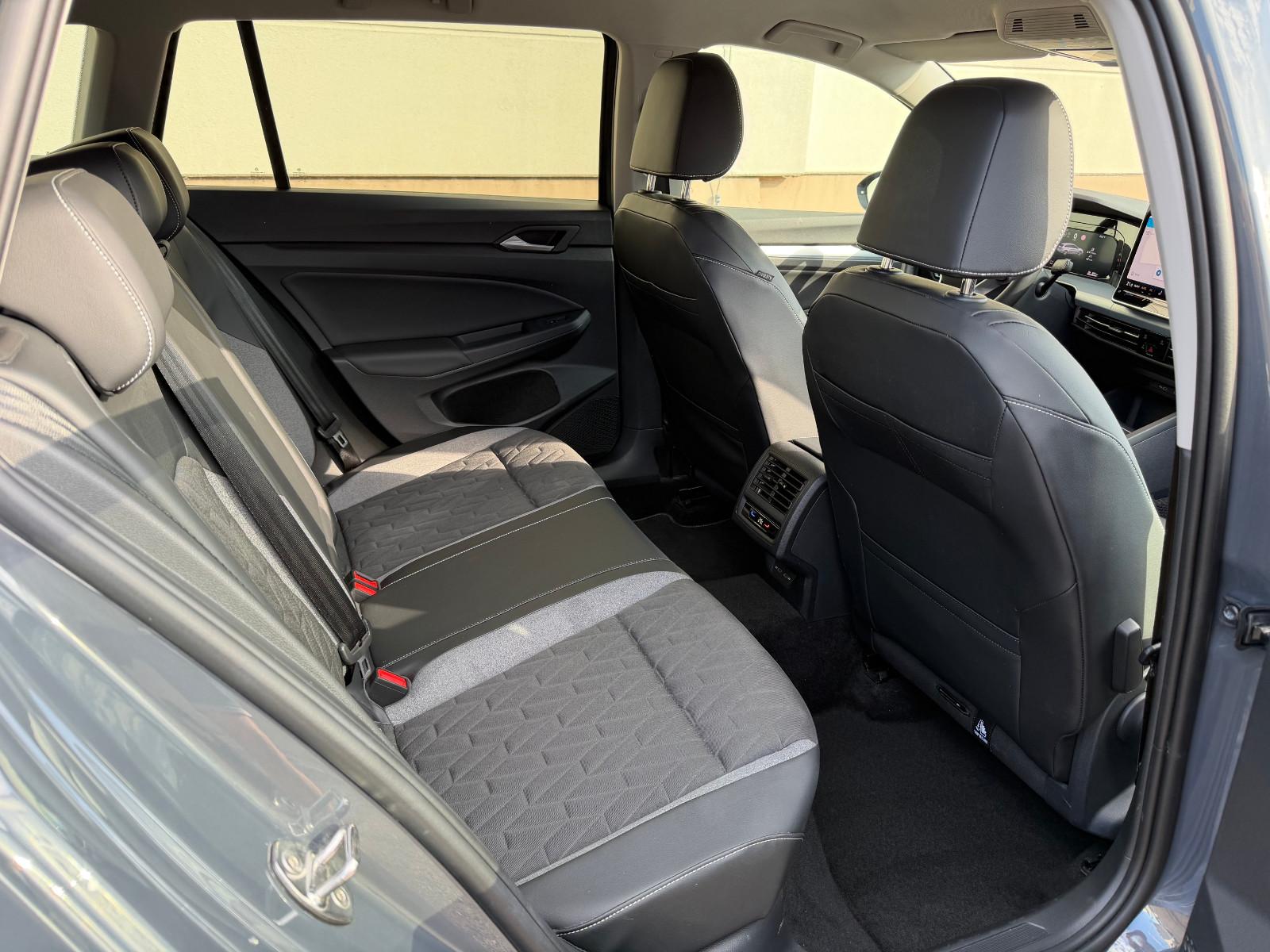 Volkswagen Golf VIII Variant 1.5 eTSI 110 kW Goal AHK, миниатюра 8
