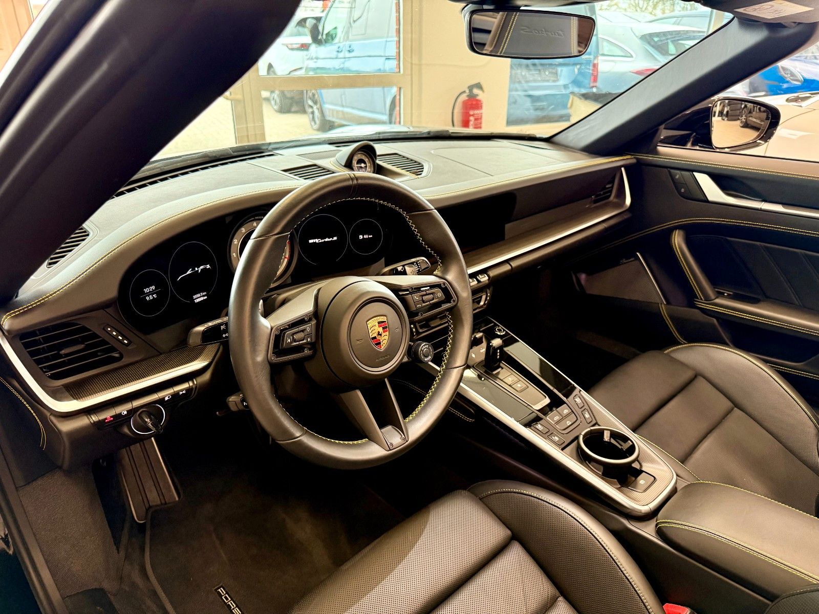 Fahrzeugabbildung Porsche 911 992 Turbo S Cabrio LIFT/Burmester/Keyless