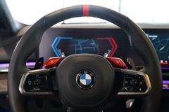BMW M5 Touring | Ultimate | Pano | Ceramic | 305km/h BMW M5 Touring | Ultimate | Pano | Ceramic | 305km/h