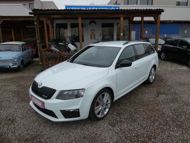 Skoda Octavia Combi RS 4x4*ALU#PDC#LEDER#1.HAND#Nr.50