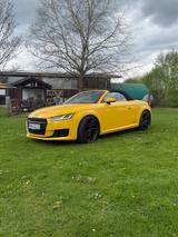 Audi TT Roadster 2.0 TFSI S tronic quattro - - : Gelb, Cabrio