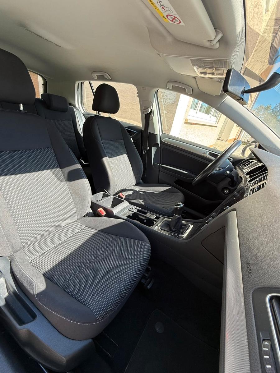 Volkswagen Golf 1.6 TDI Trendline Variant Trendline