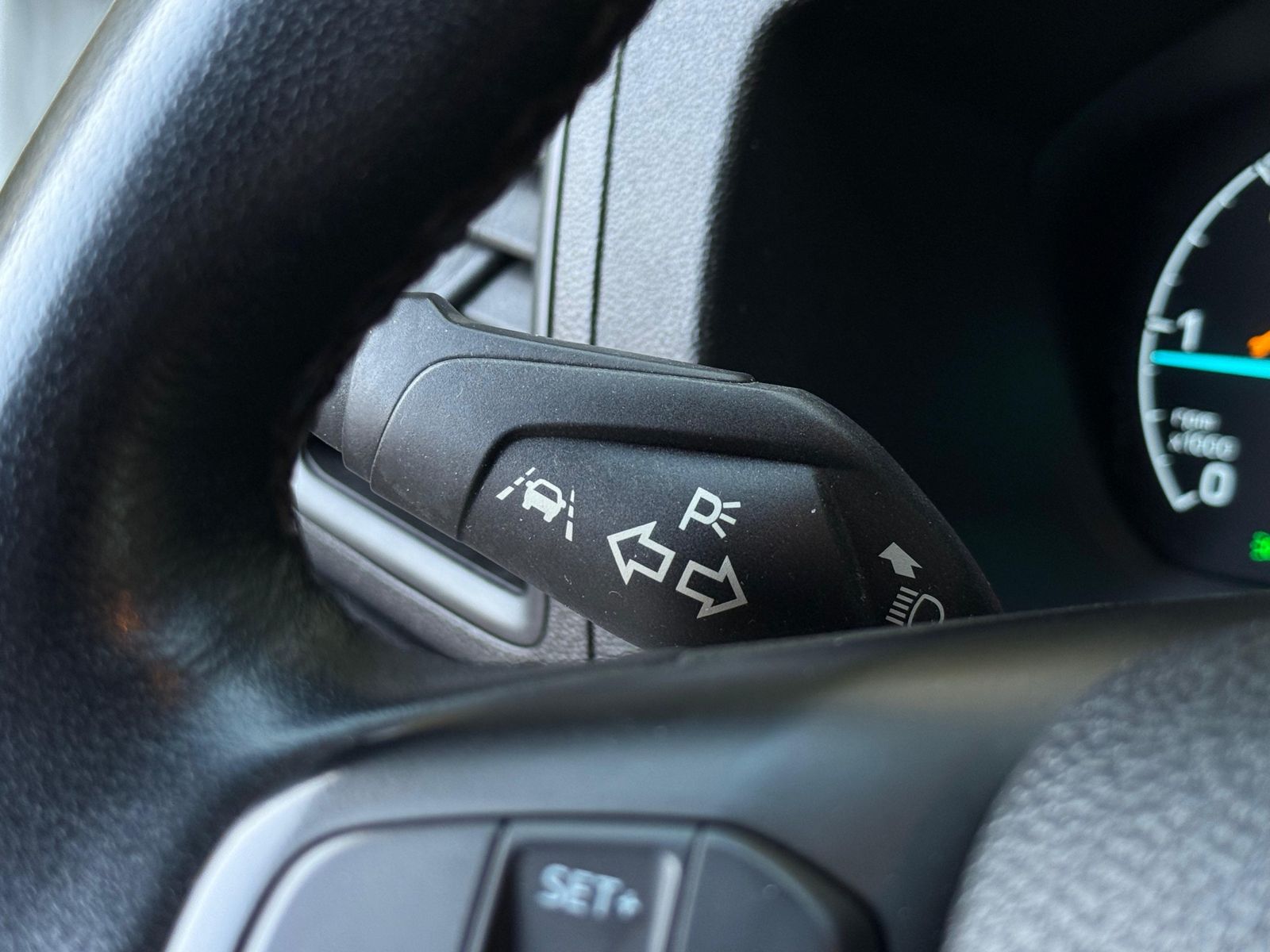 Fahrzeugabbildung Ford Transit Custom 300 L2 3Si+NAVI+SHZ+KAM+DAB+SYNC3