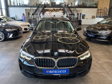 BMW 520 Touring 520 d *1.HAND*HUD*NAVI*KAM*LED*AHK*