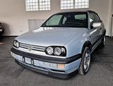 Volkswagen Golf Colour Concept Sitzheizung/Tüv 03/28/Kamera - Volkswagen Golf: Concept