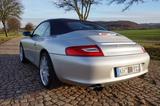 Porsche 911  996 Carrera 4 Cabriolet  - Porsche: Silber, 911