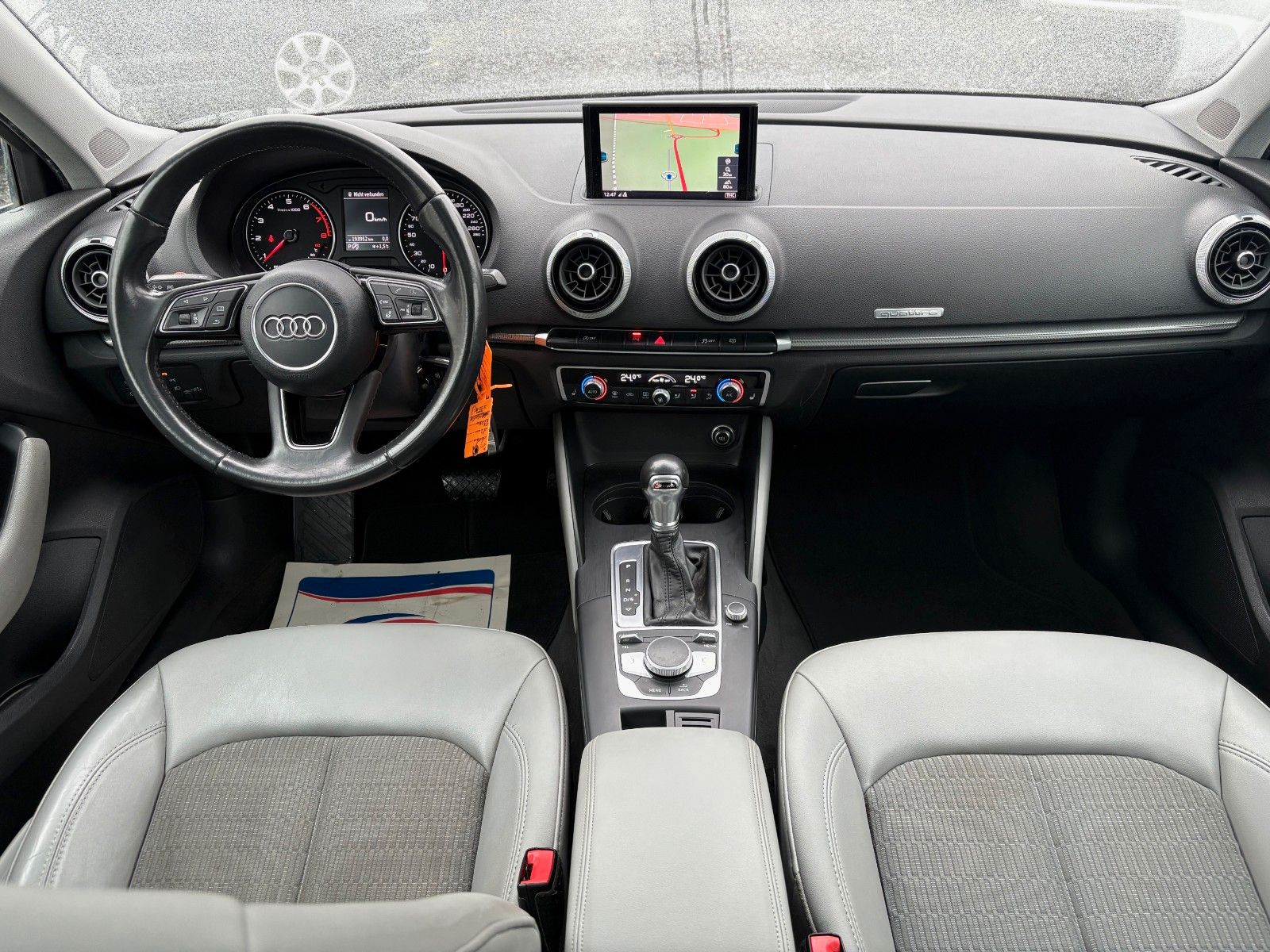 Fahrzeugabbildung Audi A3 Sportback 2.0 TFSI quattro Navi Leder Xenon