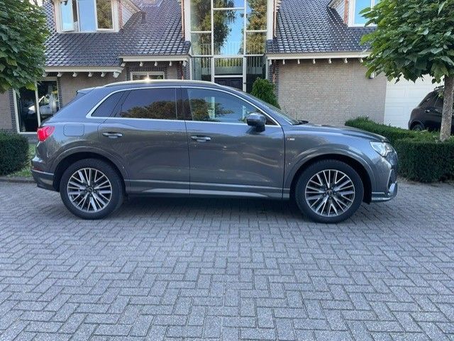 Audi Q3 35 TFSI S-LINE NAVI kamera LEDER imagem 2