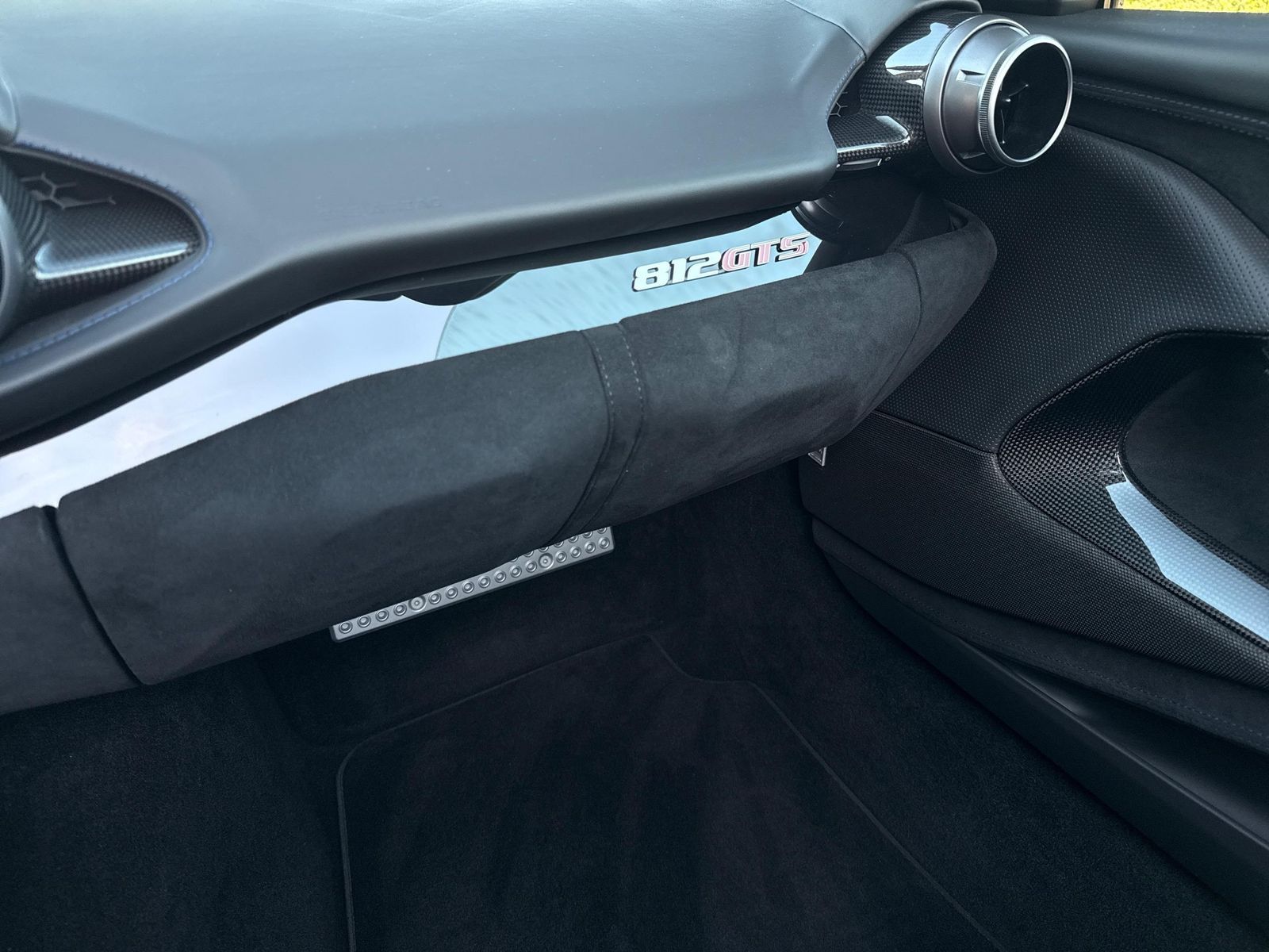 Ferrari 812 GTS *Lift*Karbon*Embleme*Daytona* foto 17