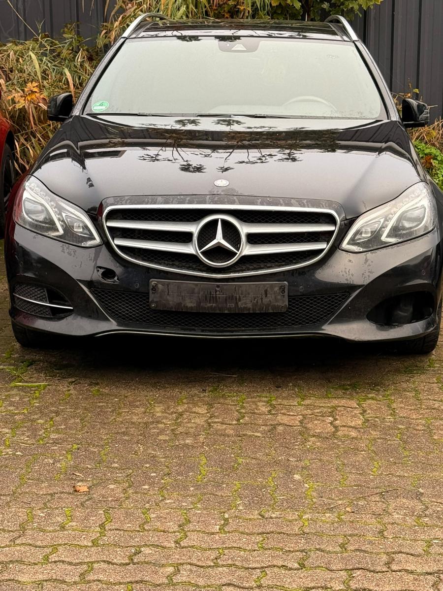 Mercedes-Benz E220, 2014