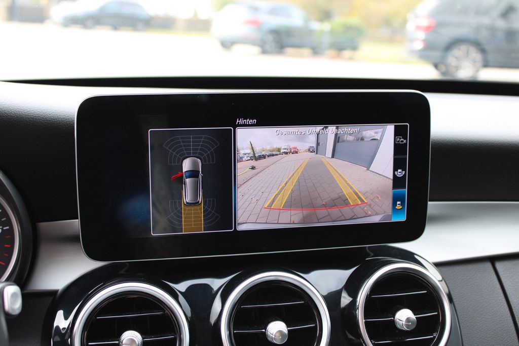 MERCEDES-BENZ C 220 d T LED AUT SHZ KAM NAVI PDC
