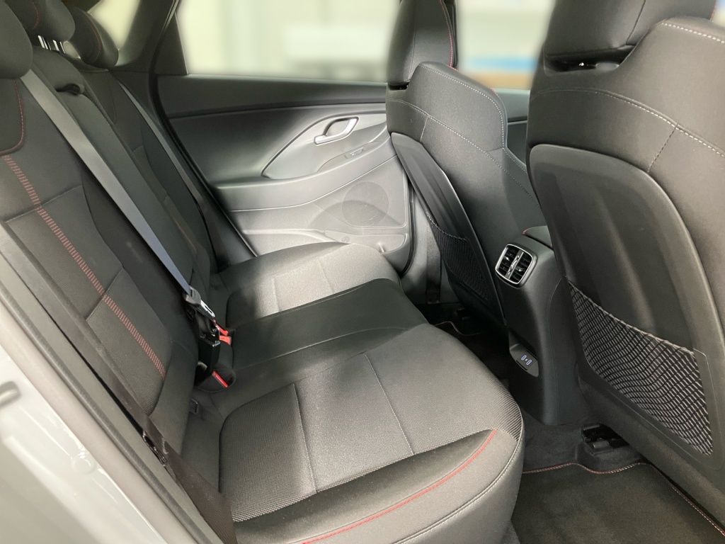 Fahrzeugabbildung Hyundai i30 1.5 T-GDI 7-DCT N-Line 2xKlima ACC AUT Kam.