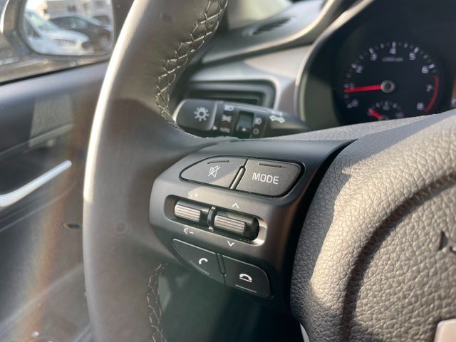 Fahrzeugabbildung Kia Rio Comfort PDC, DAB, Bluetooth, Lichtsensor