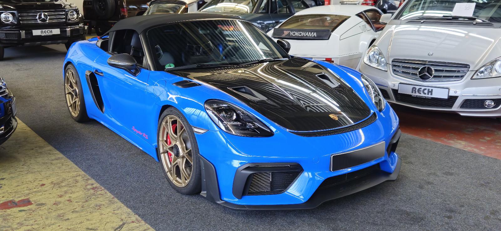Porsche Boxster 718 Boxster Spyder RS