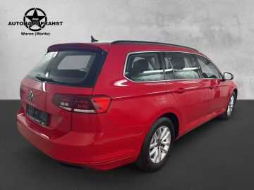 Volkswagen Passat - 2