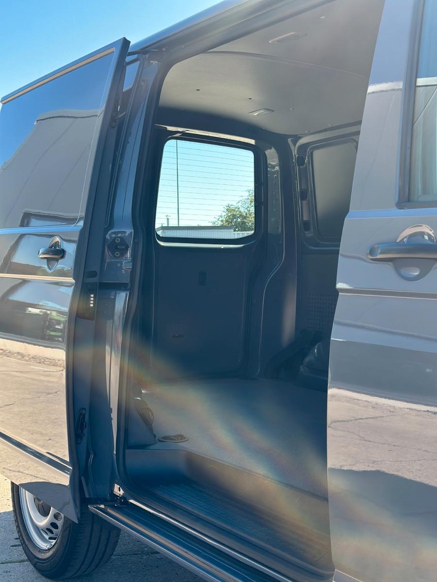 Volkswagen T6 Transporter T6.1 Transporter Kasten 1.Hand wenig KM, миниатюра 29