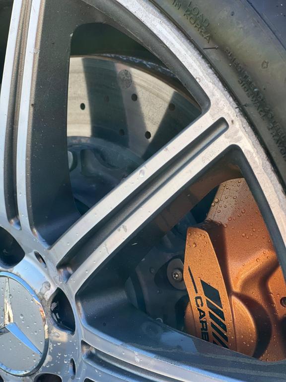 Mercedes-Benz E 63 AMG