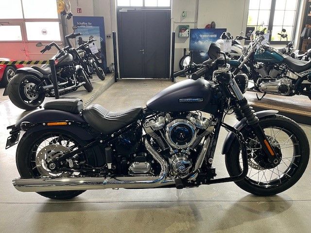 Fahrzeugabbildung Harley-Davidson FXBB Street Bob 117cui MY25