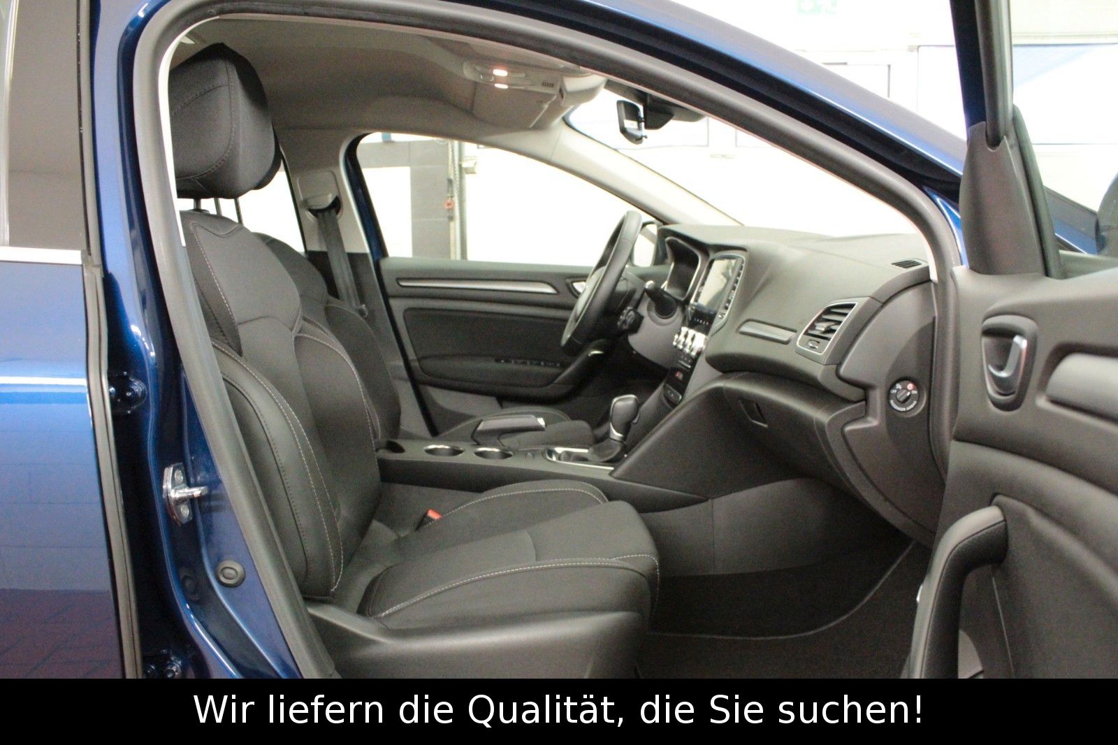 Fahrzeugabbildung Renault Megane TCe 140 EDC Zen Grdt.*R-Link*Sitzhzg*