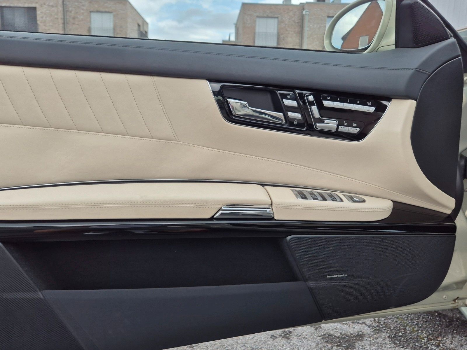 Fahrzeugabbildung Mercedes-Benz CL 600/Designo Interieur+Exterieur/Sammlerzust.