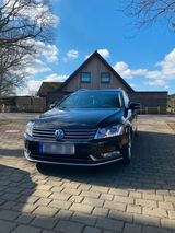 Volkswagen Passat B7 2.0 TDI Highline - Volkswagen Passat aus 2012: TDI