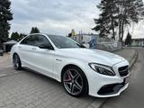 Mercedes-Benz C 63 S AMG,PER.-ABGASANLAGE.,BURMESTER,PANO,FEST - Mercedes-Benz C 63 AMG Gebrauchtwagen in Berlin