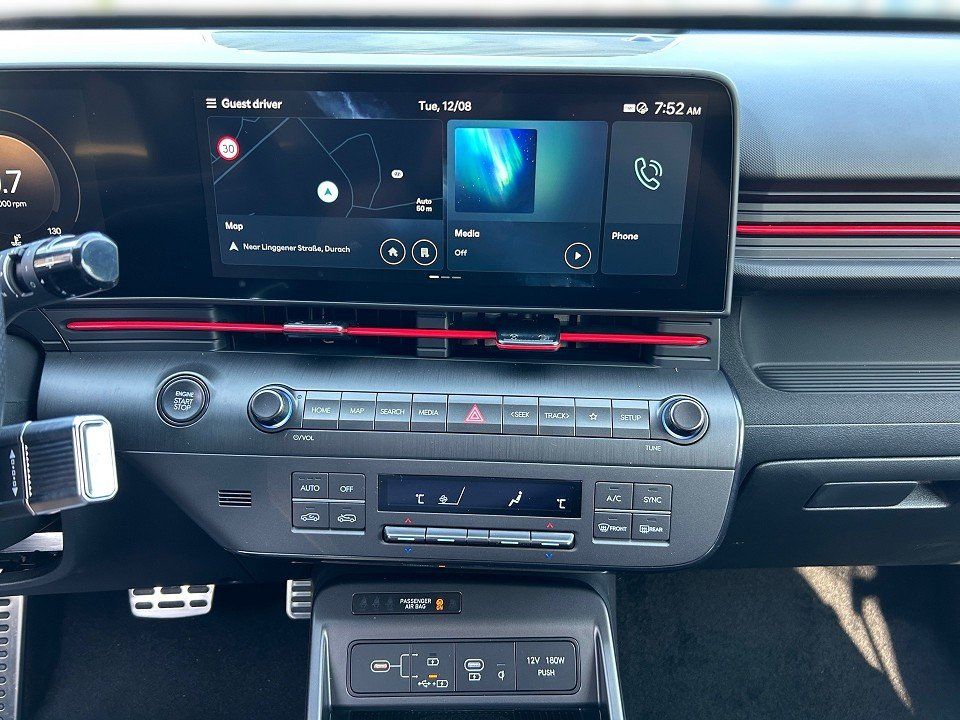 Fahrzeugabbildung Hyundai KONA SX2 1.6T 7DCT N LINE 5J-GARANTIE LED+NAV+QI