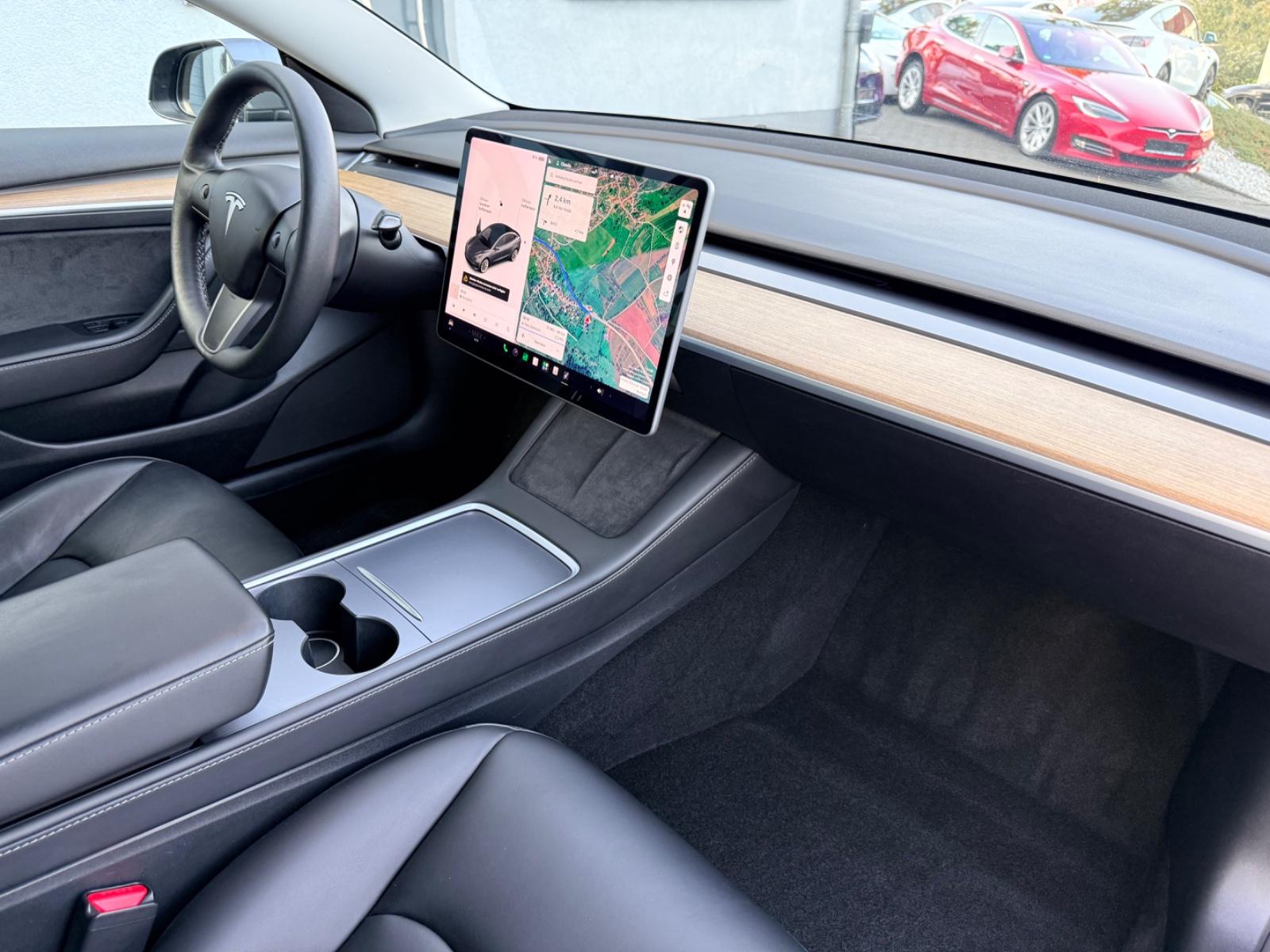 Tesla Model 3 Long Range 441ch 4x4 - 1 ère main - Pompe à chaleur - Camera 360 - Autopilot