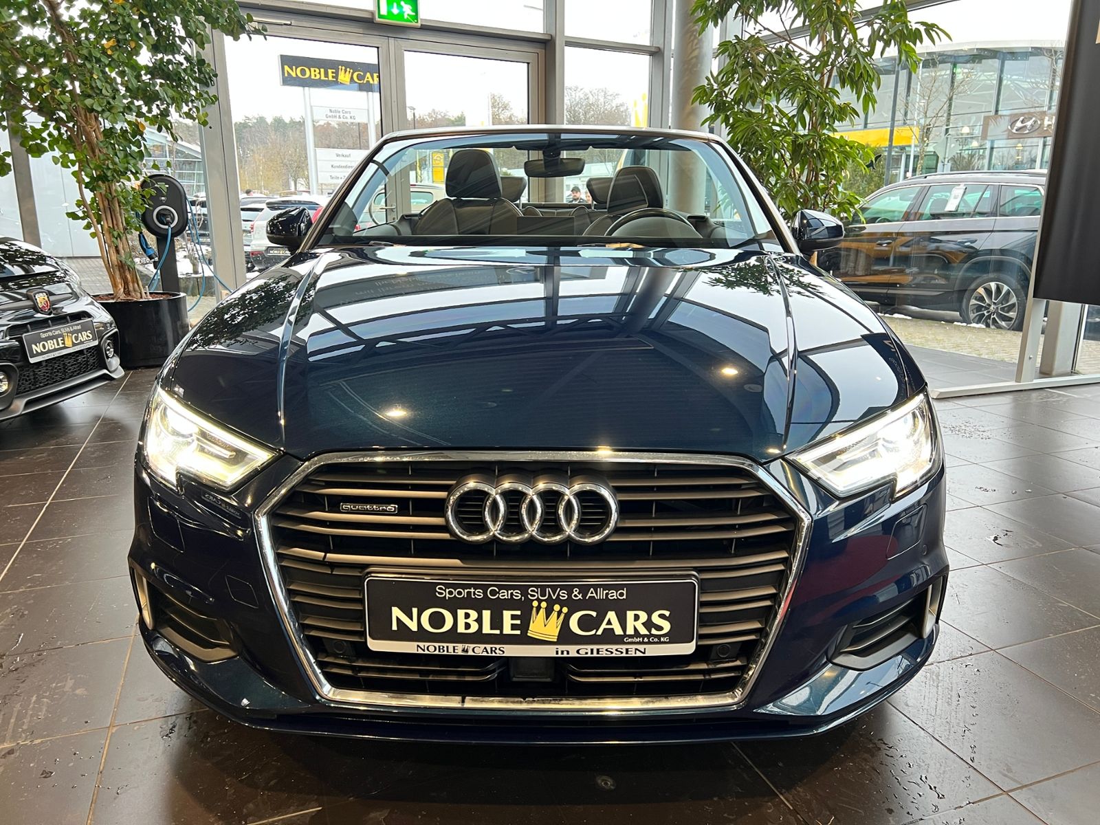 Fahrzeugabbildung Audi A3 Cabriolet 40 TFSI quattro sport XEN NAV 18"