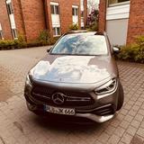 Mercedes-Benz GLA 200 d 4MATIC DCT - - Mercedes-Benz GLA 220 von privat