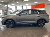 Volkswagen Touareg 3.0 TDI/4Motion R-Line/5 Jahre-Garantie/ - Volkswagen Touareg: 5.0