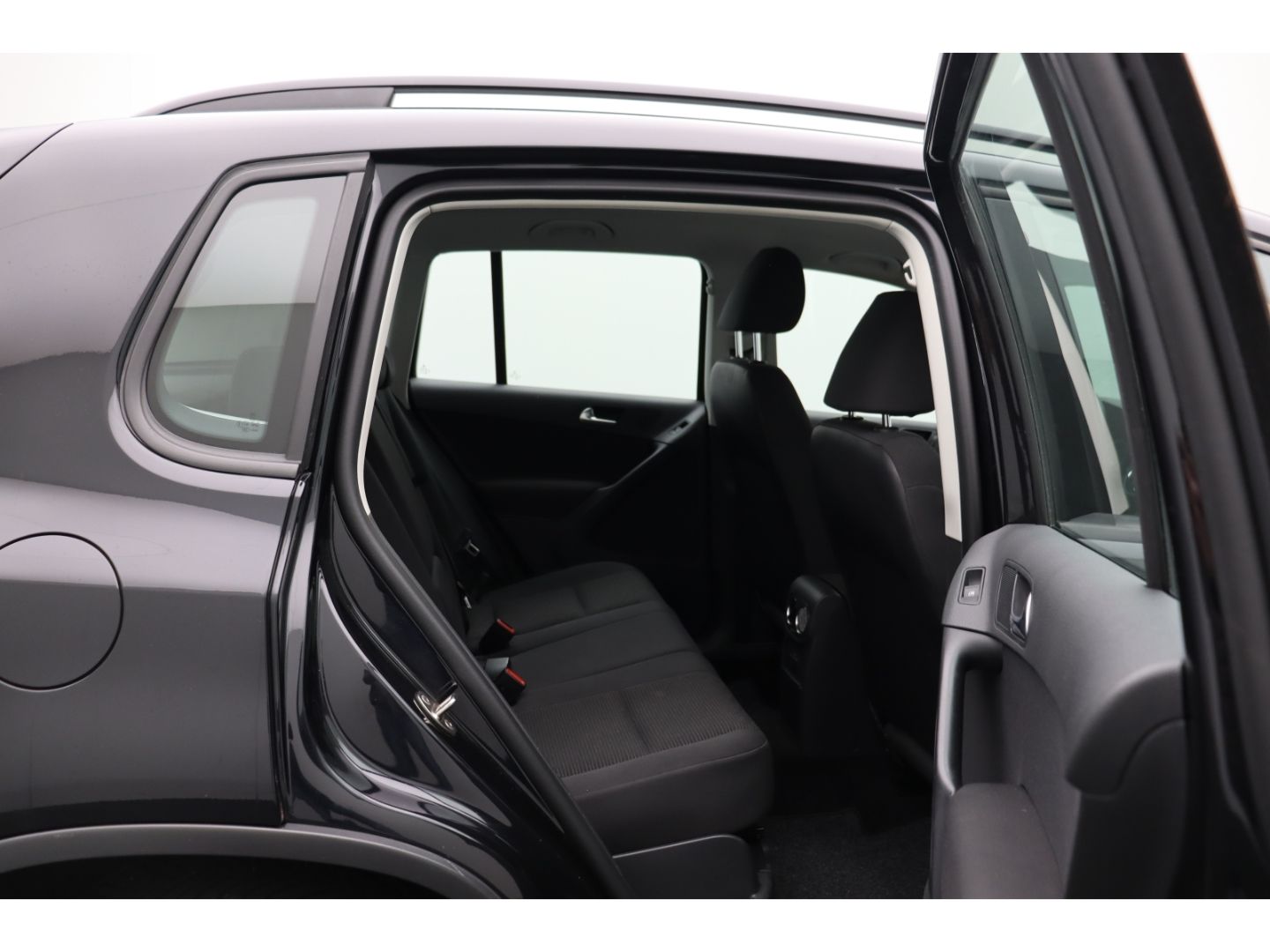 Fahrzeugabbildung Volkswagen Tiguan 2.0 TDI DSG 4Motion Trend & Fun AHK Xenon