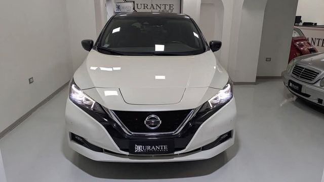 Nissan Leaf 100% ELETTRICA ADATTA NEOPATENTATI B