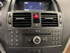 MERCEDES-BENZ C 180 K / 88.tKM / GARANTIE/ RENTNER/ AUTOMATIK MERCEDES-BENZ C 180 K / 88.tKM / GARANTIE/ RENTNER/ AUTOMATIK