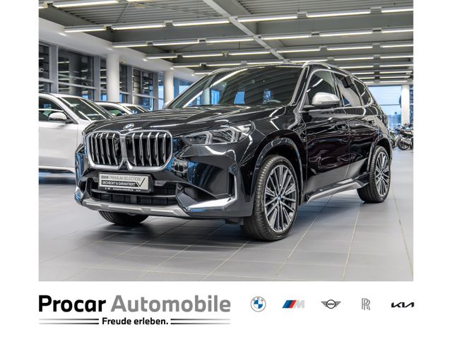 BMW X1 xDrive23i xLine HUD PANO ACC AHK RFK NAVI