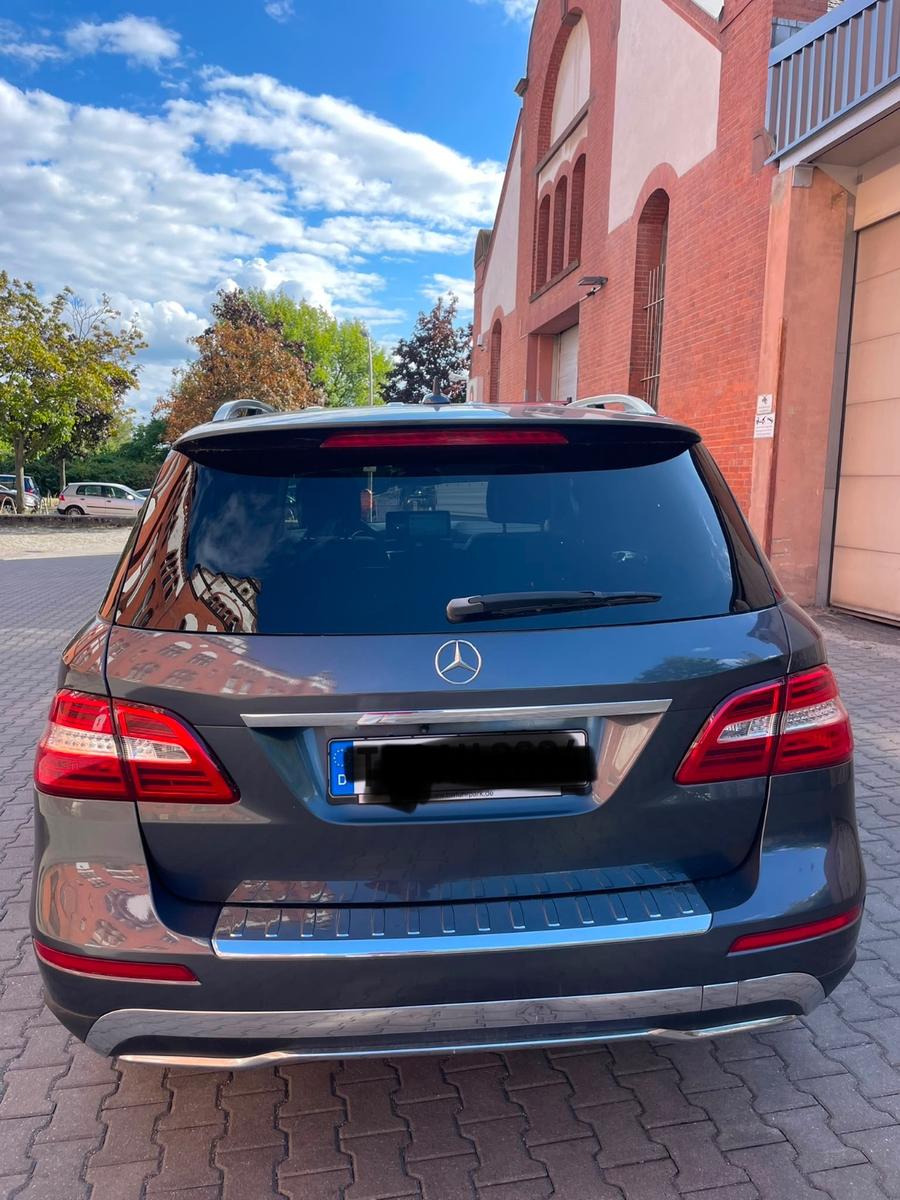 Mercedes-Benz ML 350 BlueTEC 4MATIC AMG Line