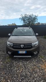 Dacia Sandero Stepway 1.5 Blue dCi 95 CV Comfort - Dacia Sandero Comfort mit Diesel-Antrieb