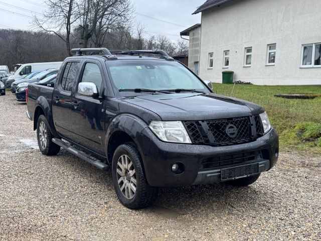 Nissan Navara Pickup Double Cab LE V6 4x4 LB