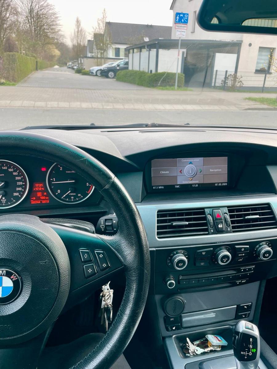 BMW 520 2008 — photo 9