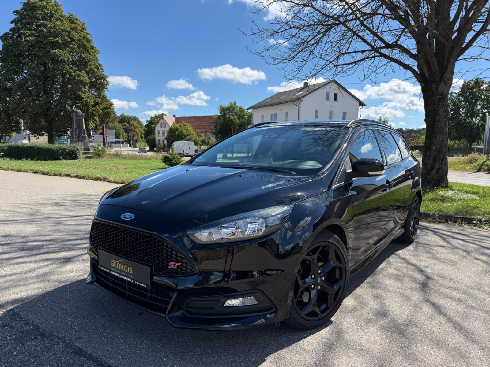 Ford Focus 2.0 EB ST LHZ SHZ BFS NAVI Tempomat